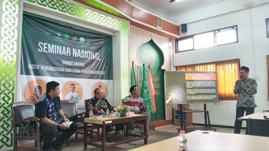 Acara Boikot di IIQ An Nur - Mahasiswa FEBI IIQ An Nur Setuju Boikot, Asal...